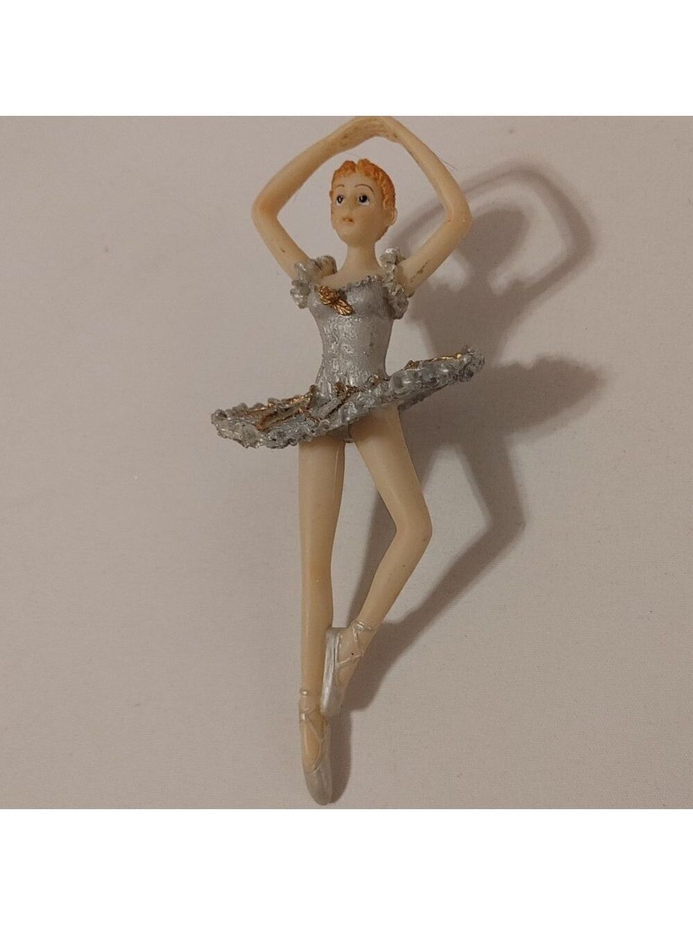 Ballerina Figurine Plastic Grey/Silver Tutu